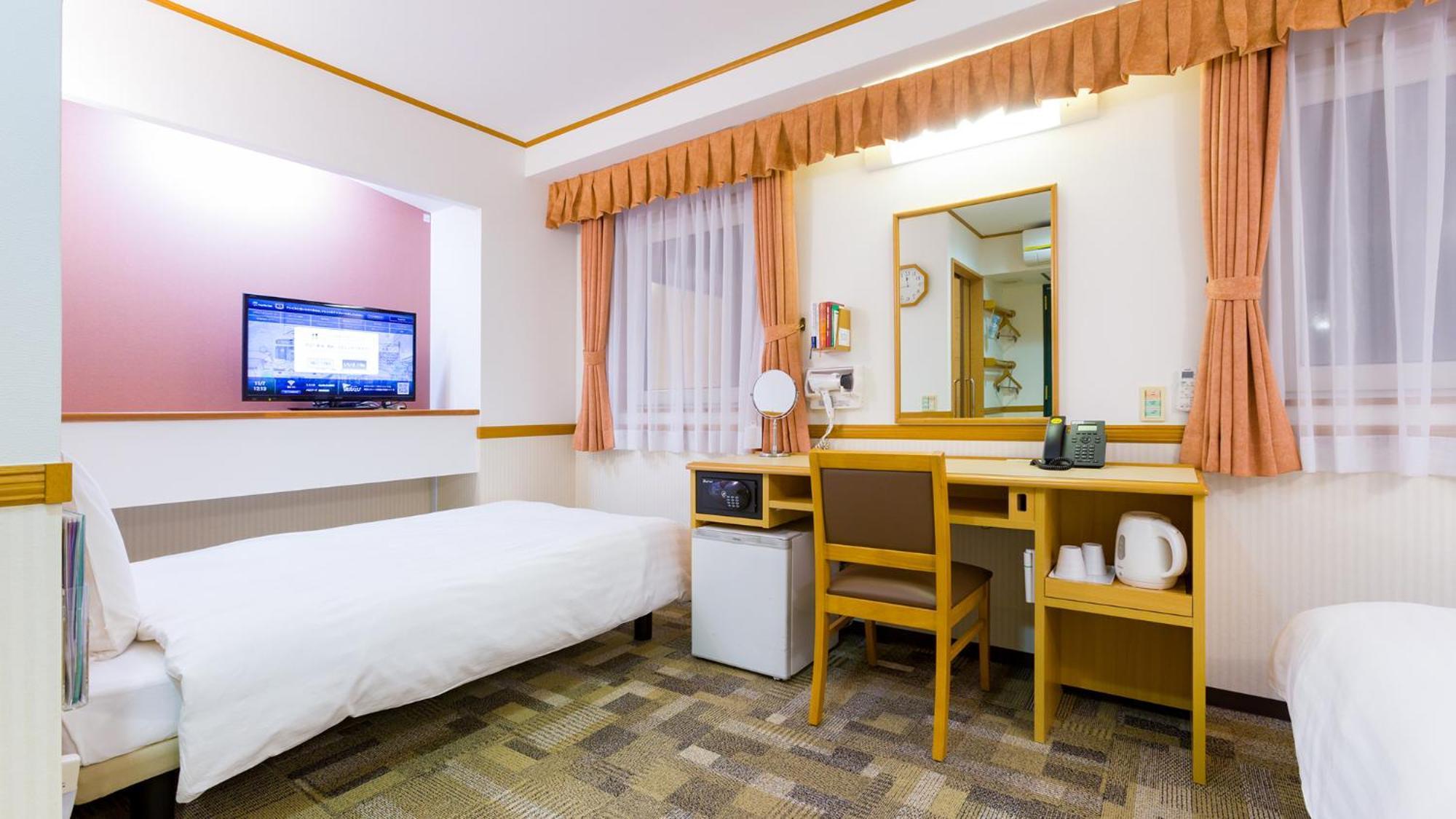 Toyoko Inn Yamagata-Eki Nishi-Guchi Yamagata  Pokój zdjęcie